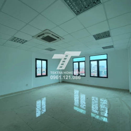 Cho thuê văn phòng mặt đường Láng Hạ