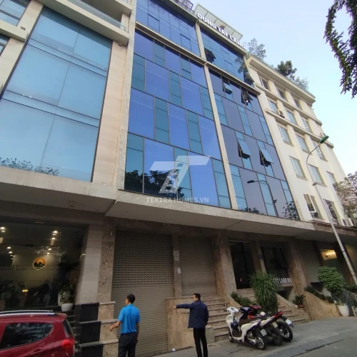 Cho thuê tòa văn phòng 8 tầng x 90m2 tại Nam Trung Yên