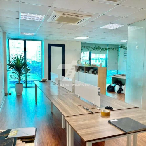 Cho thuê văn phòng 70m2 mặt đường Lưu Hữu Phước
