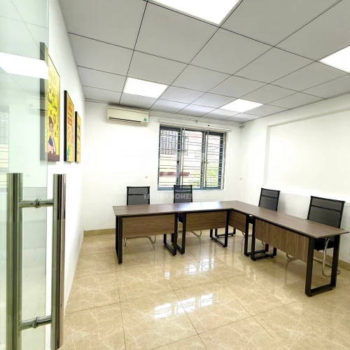 Cho thuê văn phòng mặt phố Nguyễn Khuyến