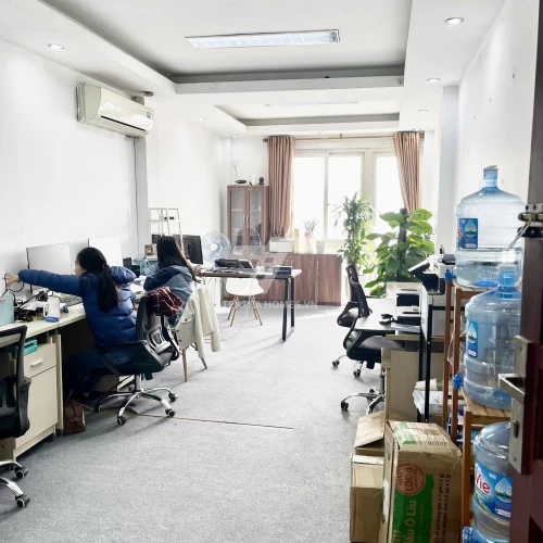 Cho thuê sàn văn phòng mặt đường Tây Sơn