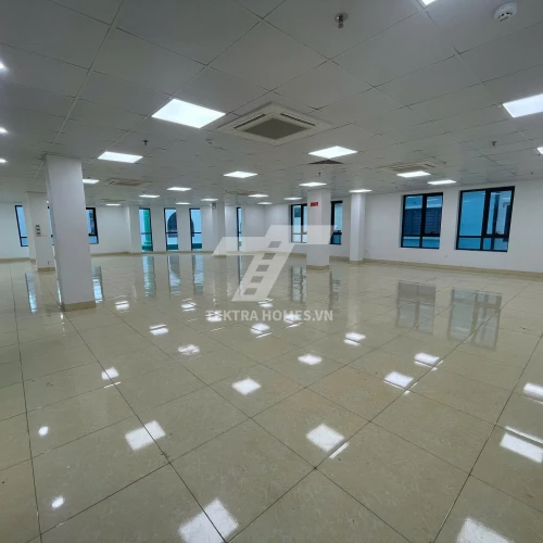 Cho thuê văn phòng mặt trục đường Nguyễn Khang