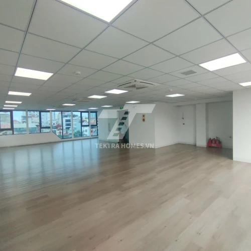 Cho thuê văn phòng 120m2 đường Dương Khuê