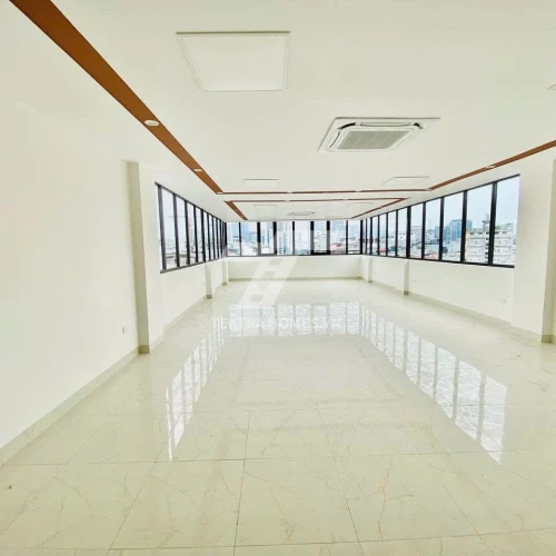 Cho thuê nhà nguyên căn 7 tầng mặt phố Xuân Thuỷ